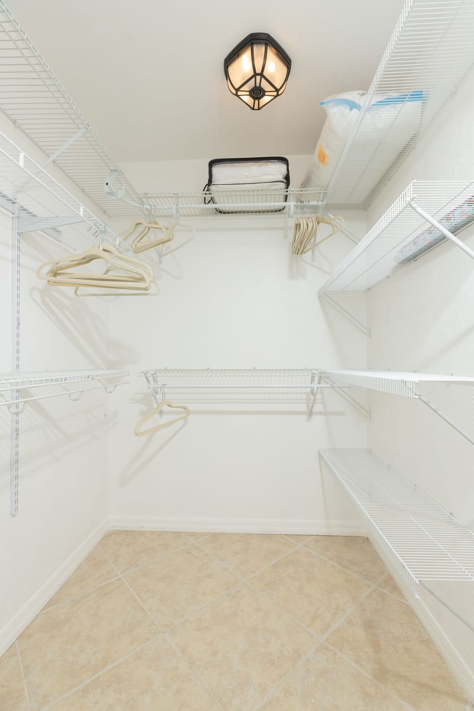Main bedroom walk-in closet