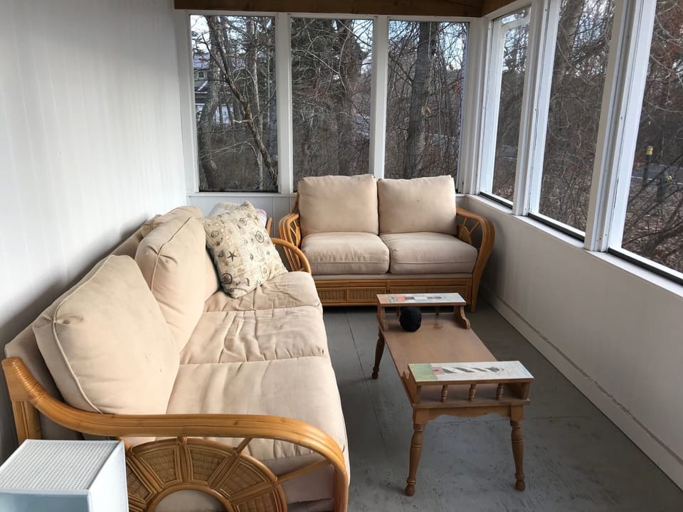 Screened in porch
