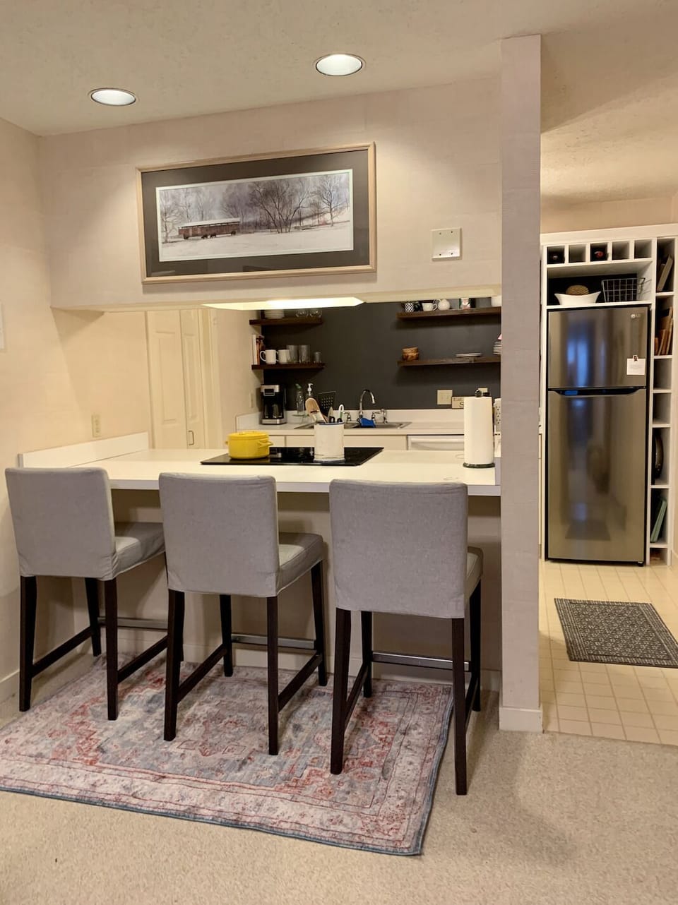 Enjoy your breakfast at the breakfast bar!