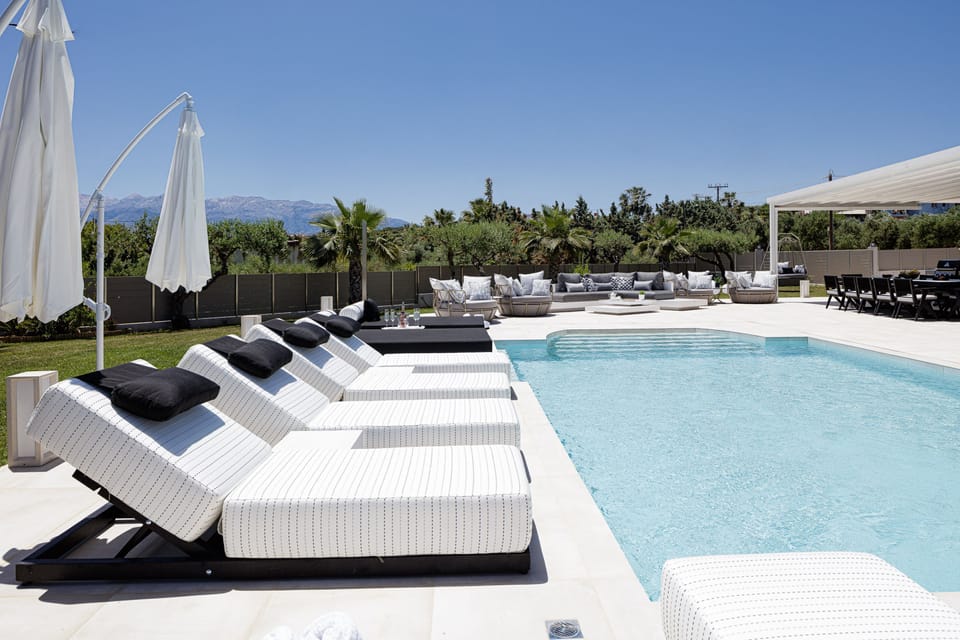 Villa Palena offers 2.500 m2 of outdoor area