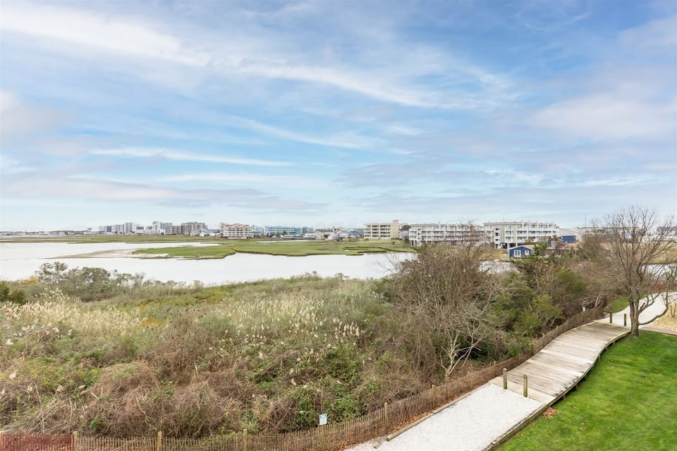 Sunset Island 6 Hidden Cove Way, unit 3B  View