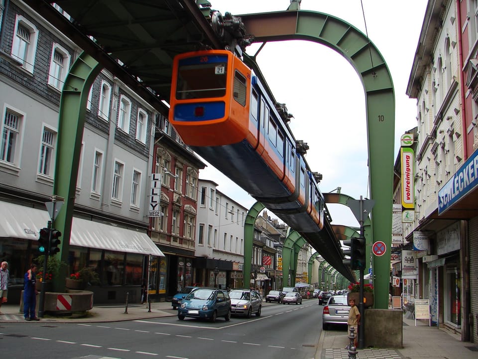 Wuppertal air monorail Schwebebahn