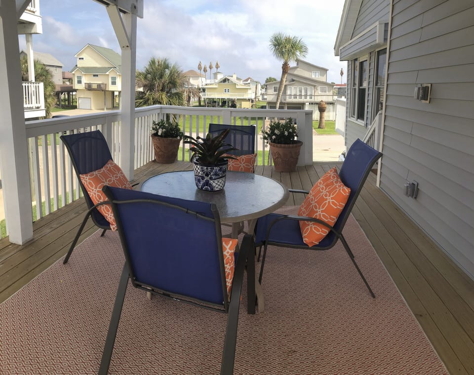Dine alfresco 