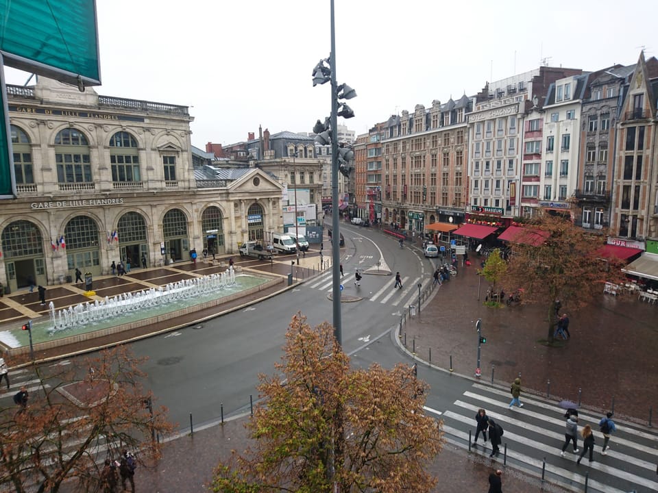 Studio Hypercentre closed to stations and metro Apartment in Lille
