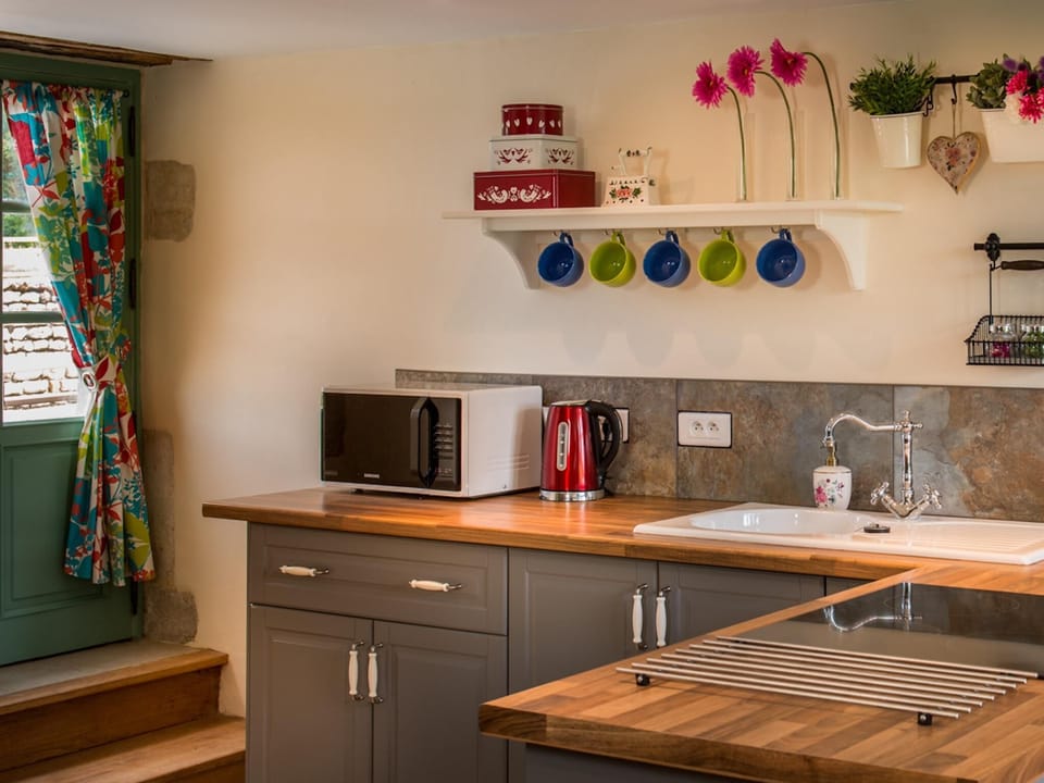 Open plan kitchen area