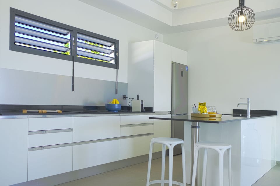 Villa Si ! : fully equipped kitchen