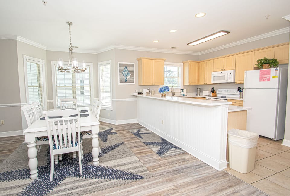 Kitchen and Dinning Room