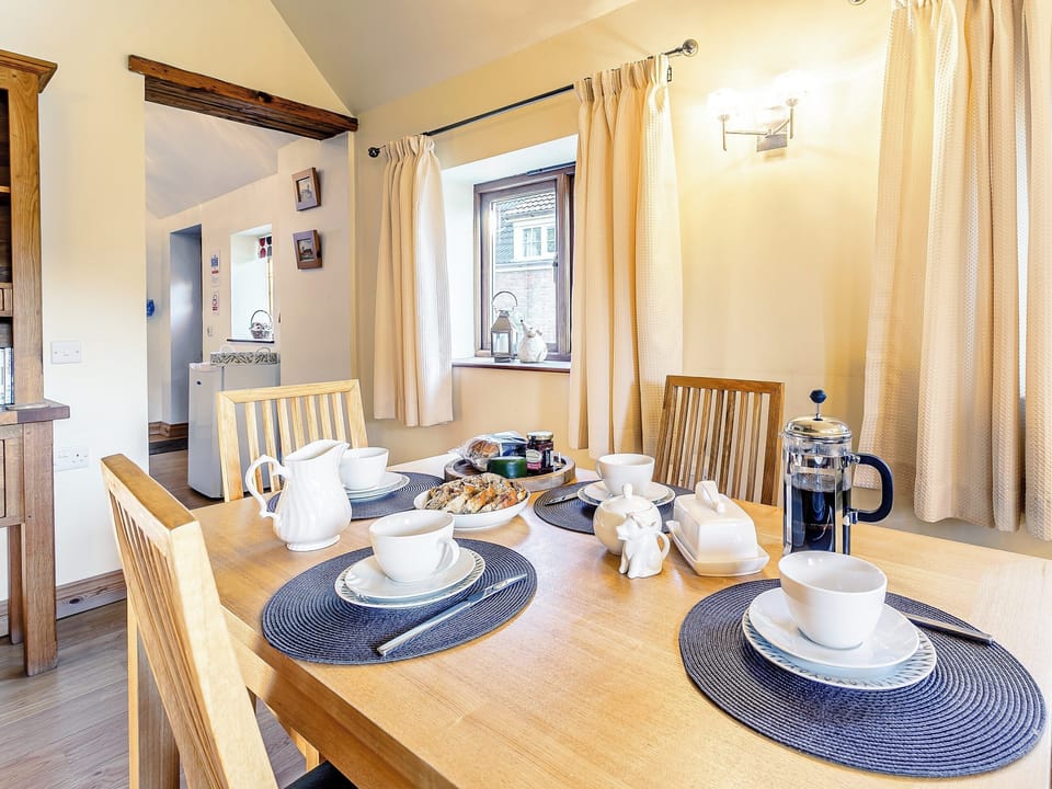 Dining Area | Brook House Farm Cottage, Scamblesby, near Louth