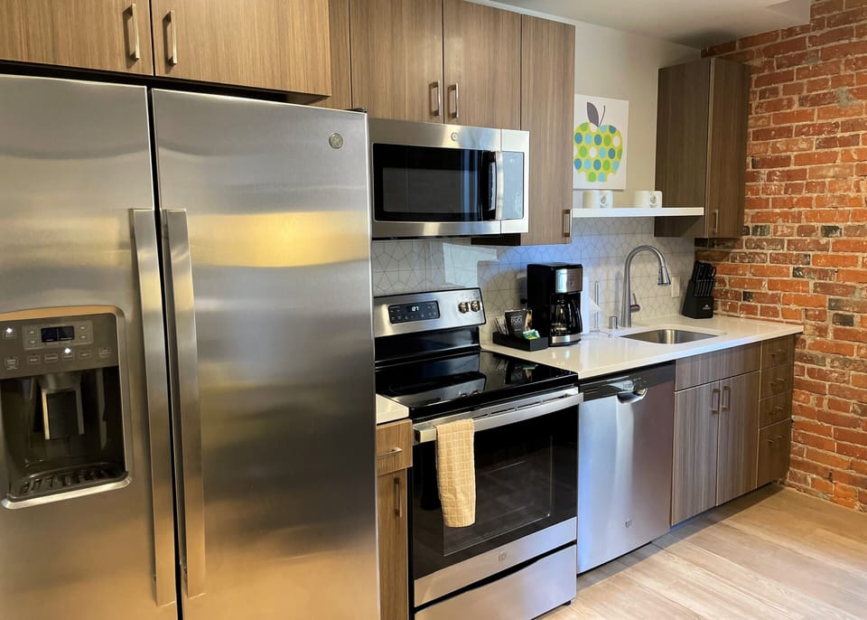 Kitchen | Refrigerator | Microwave | Stove