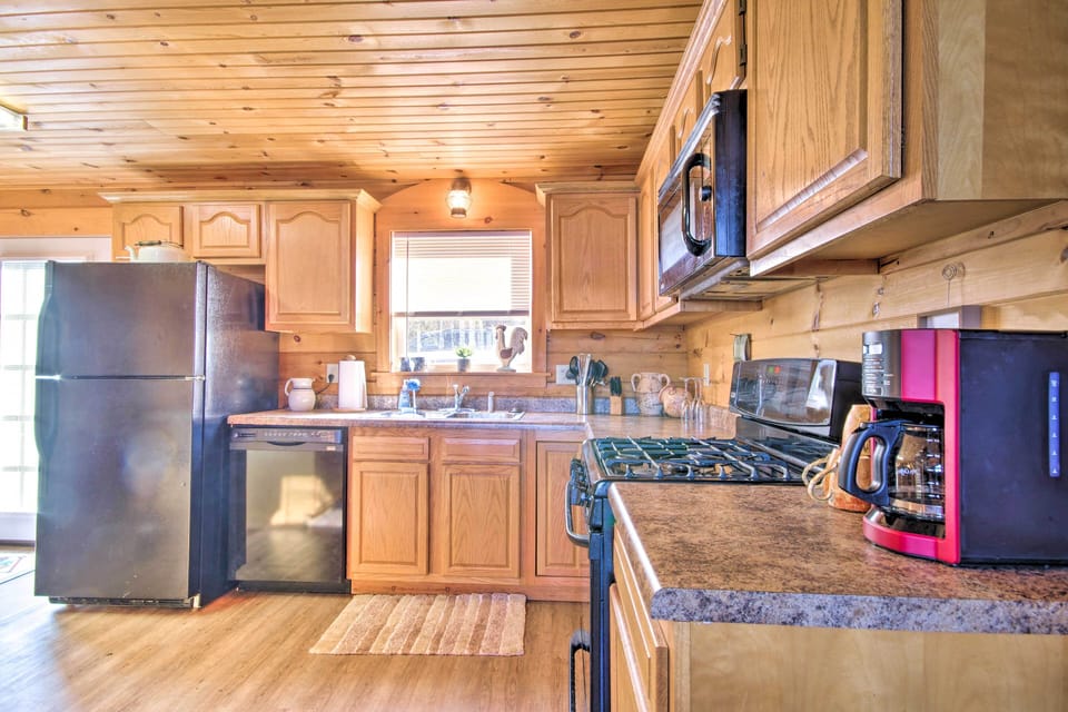 Kitchen | Fully Equipped | Cooking Basics