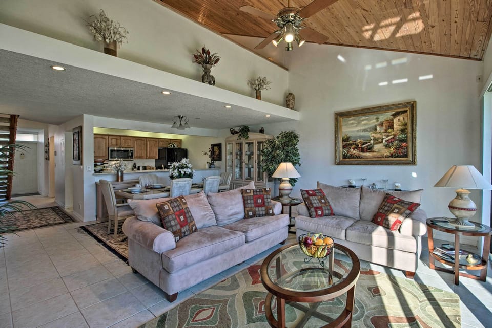 Ground-Floor Unit | Central A/C | 1,491 Sq Ft