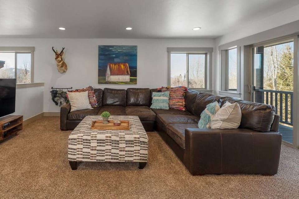Family Room and 2nd Level Seating