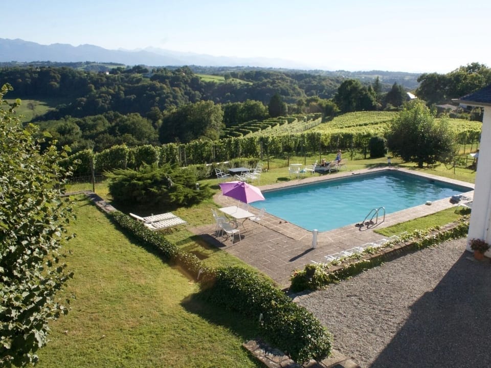 Access to shared outdoor pool and grounds