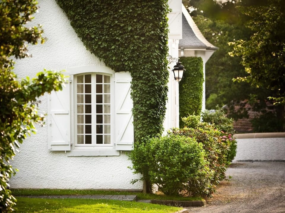 The Manor House with 5 guest bedrooms