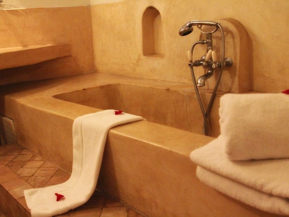 Grande baignoire Suite Familiale