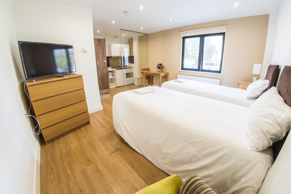 Studio Room with Kitchenette 