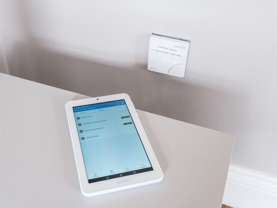 Tablet Controls