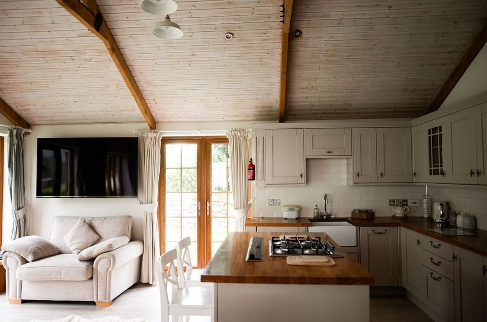 60 inch tv in lounge