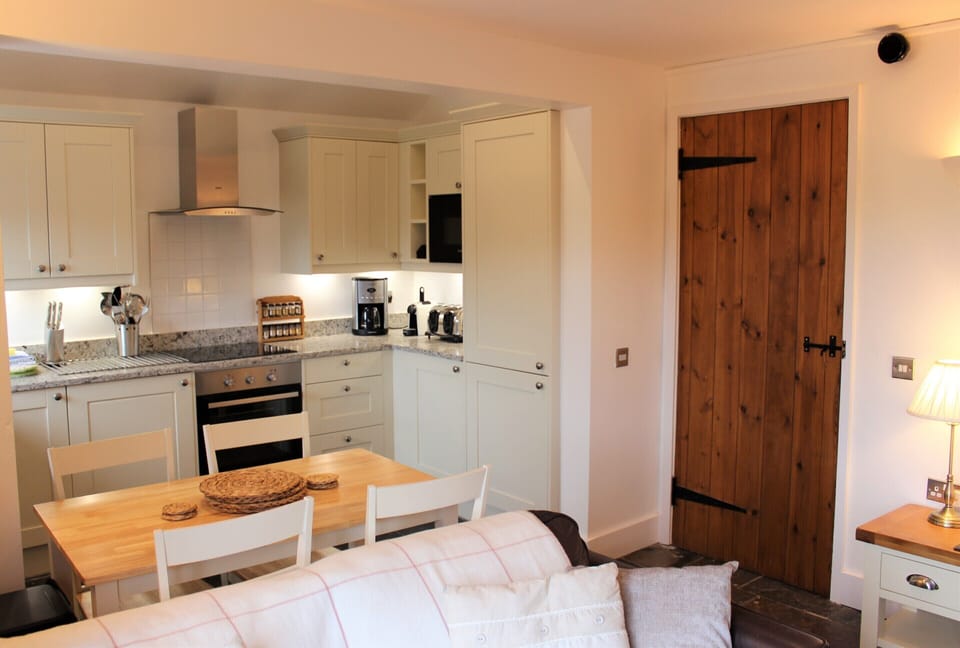 Swallows kitchen & dining area