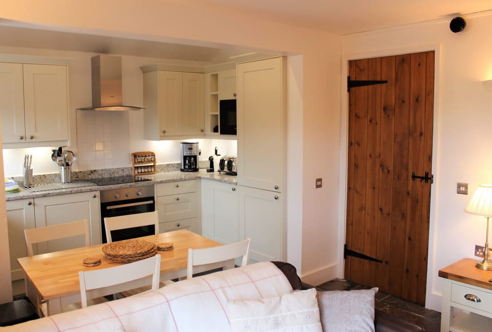 Swallows kitchen & dining area