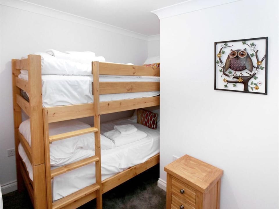 apartment 2, bunk area off master bedroom