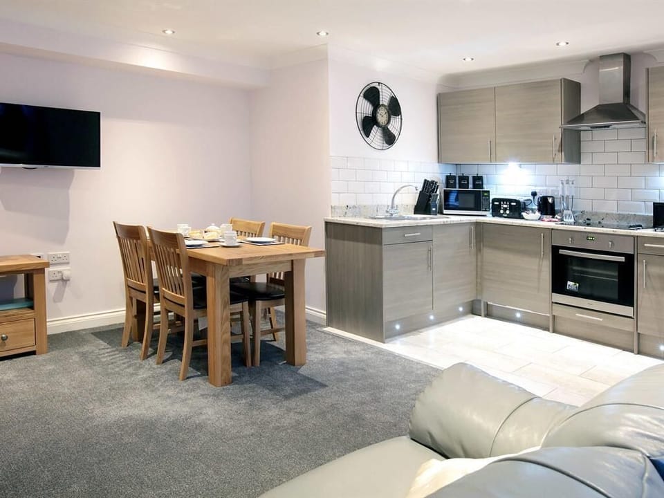 apartment 1 open plan kitchen diner