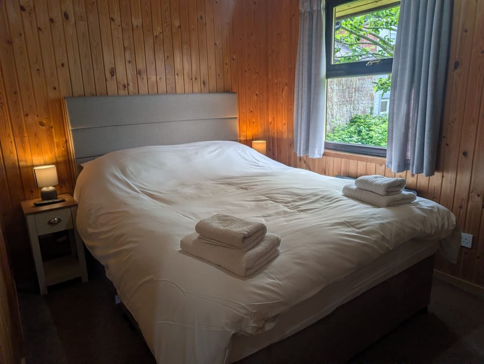 Lodge 1 Carrock bedroom 1