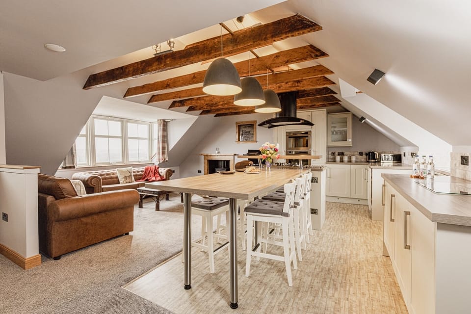 Kitchen, dining and living space