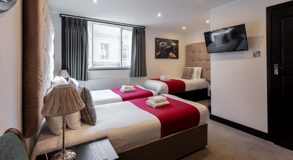 Superior Triple Room