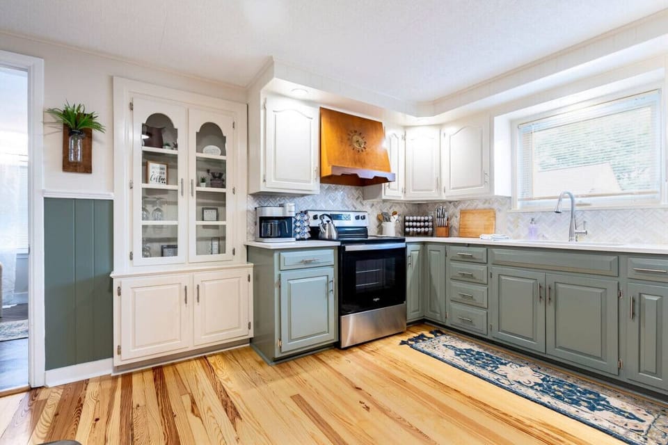 Fully stocked kitchen