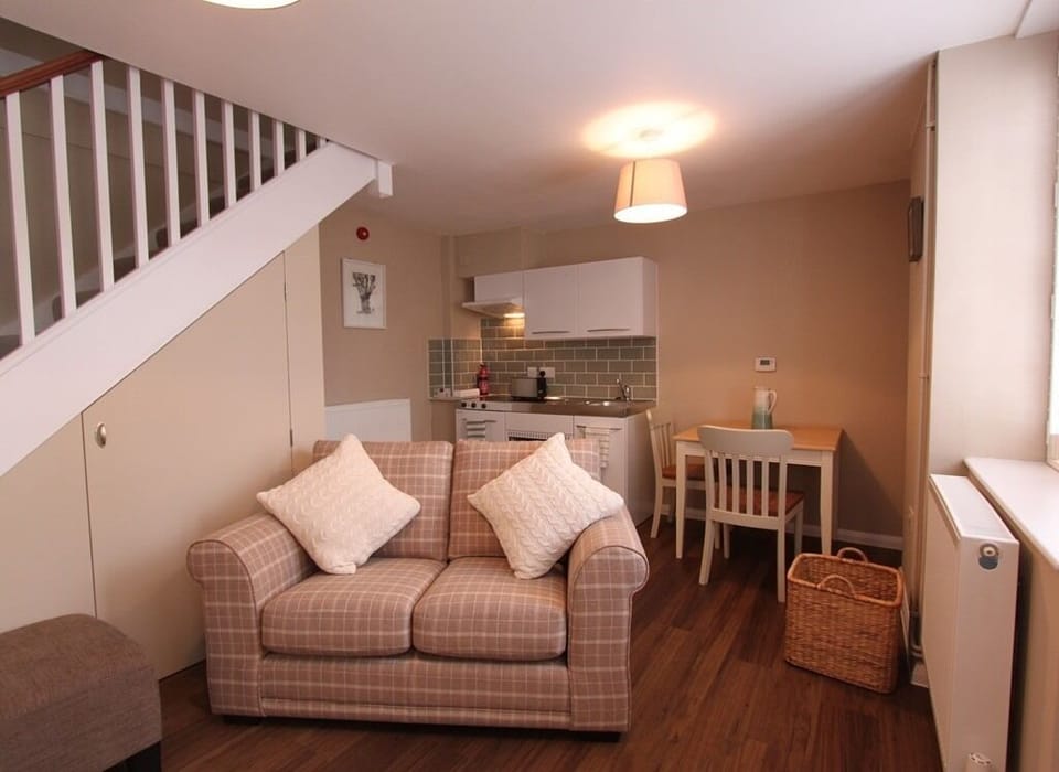 Madgwick Twin Suite Sitting Room
