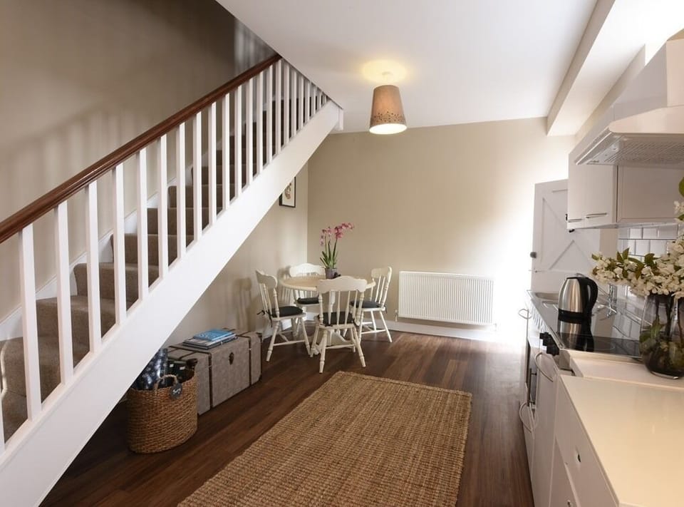 Lavant Suite Dining