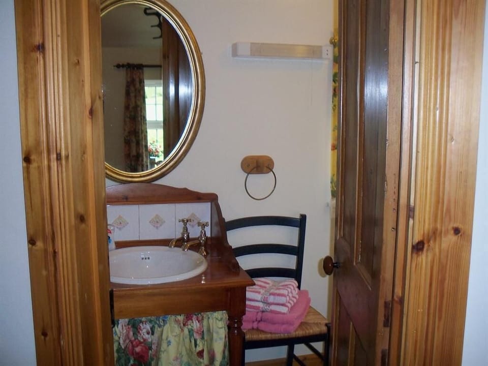 Lisnafillan Bathroom