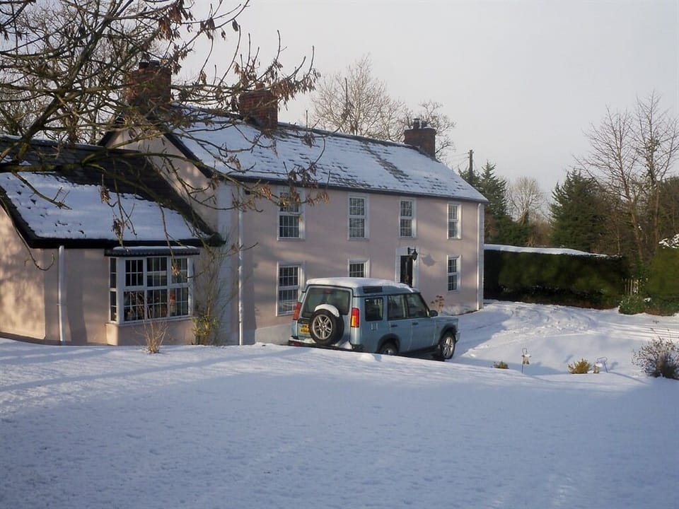Lisnafillan Bed & Breakfast Exterior Winter