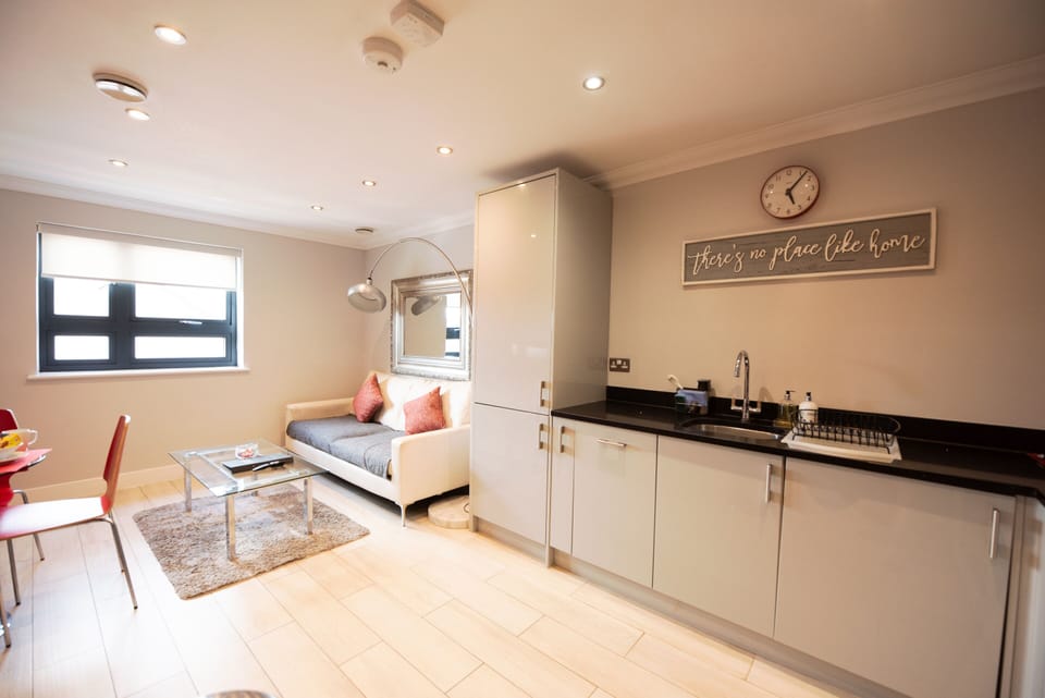 Living Room/Kitchen