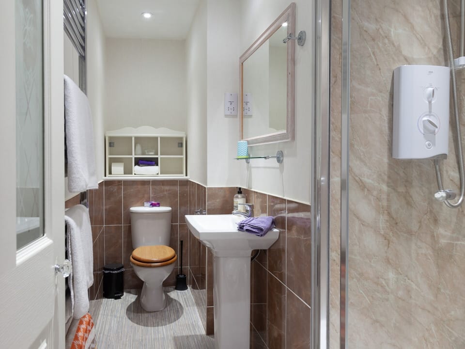 Modern stylish en-suites
