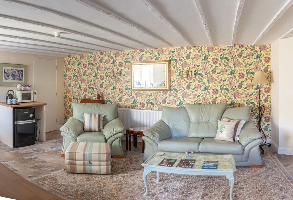 Garden Apartment with comfy suite
