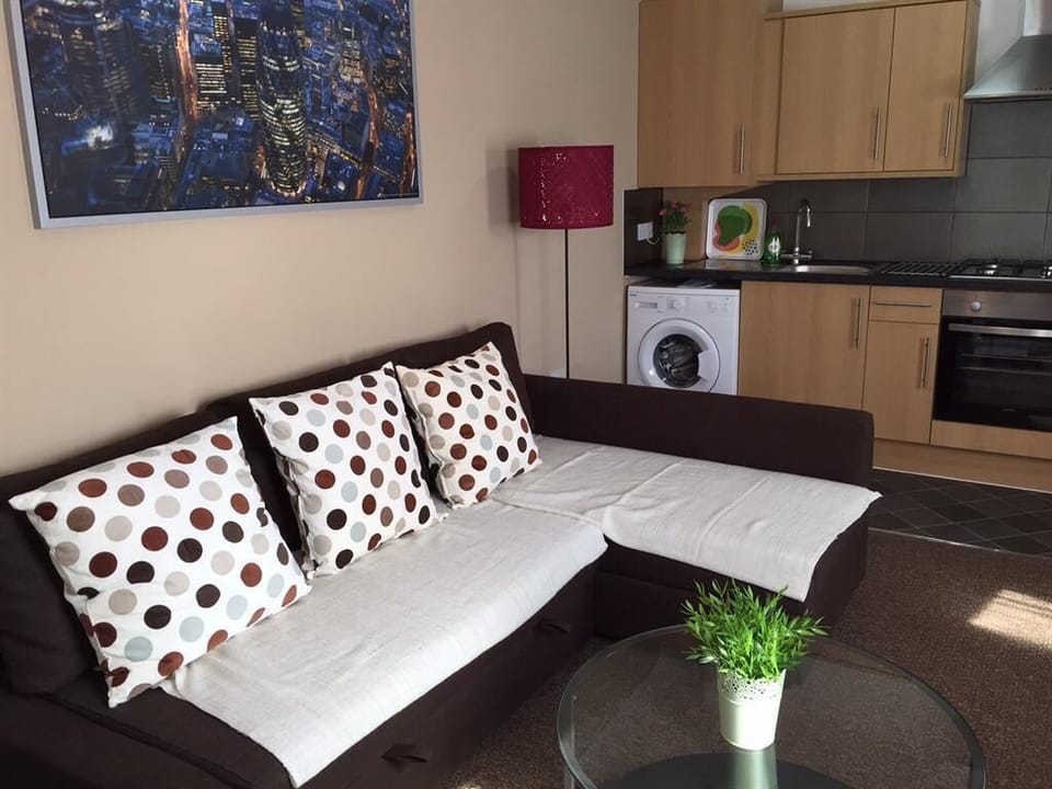 Living Room / Lounge