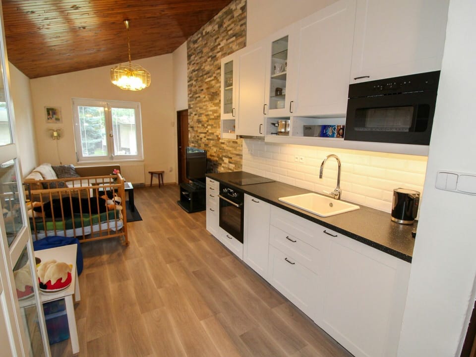 Cabinetry, Countertop, Sink, Property, Kitchen Sink, Furniture, Tap, Drawer, Chair, Wood