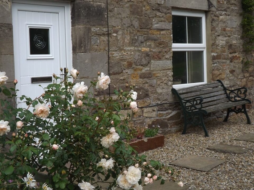 cottage front door