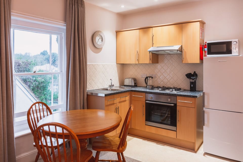 Downs View kitchen Dining