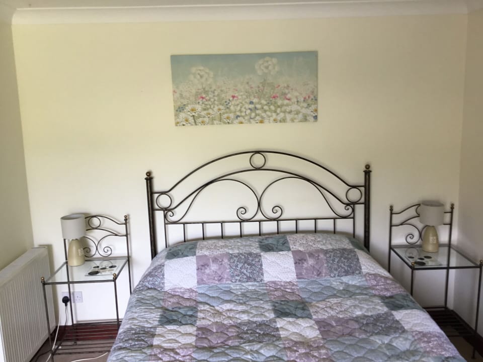 Bedroom 2 garden view