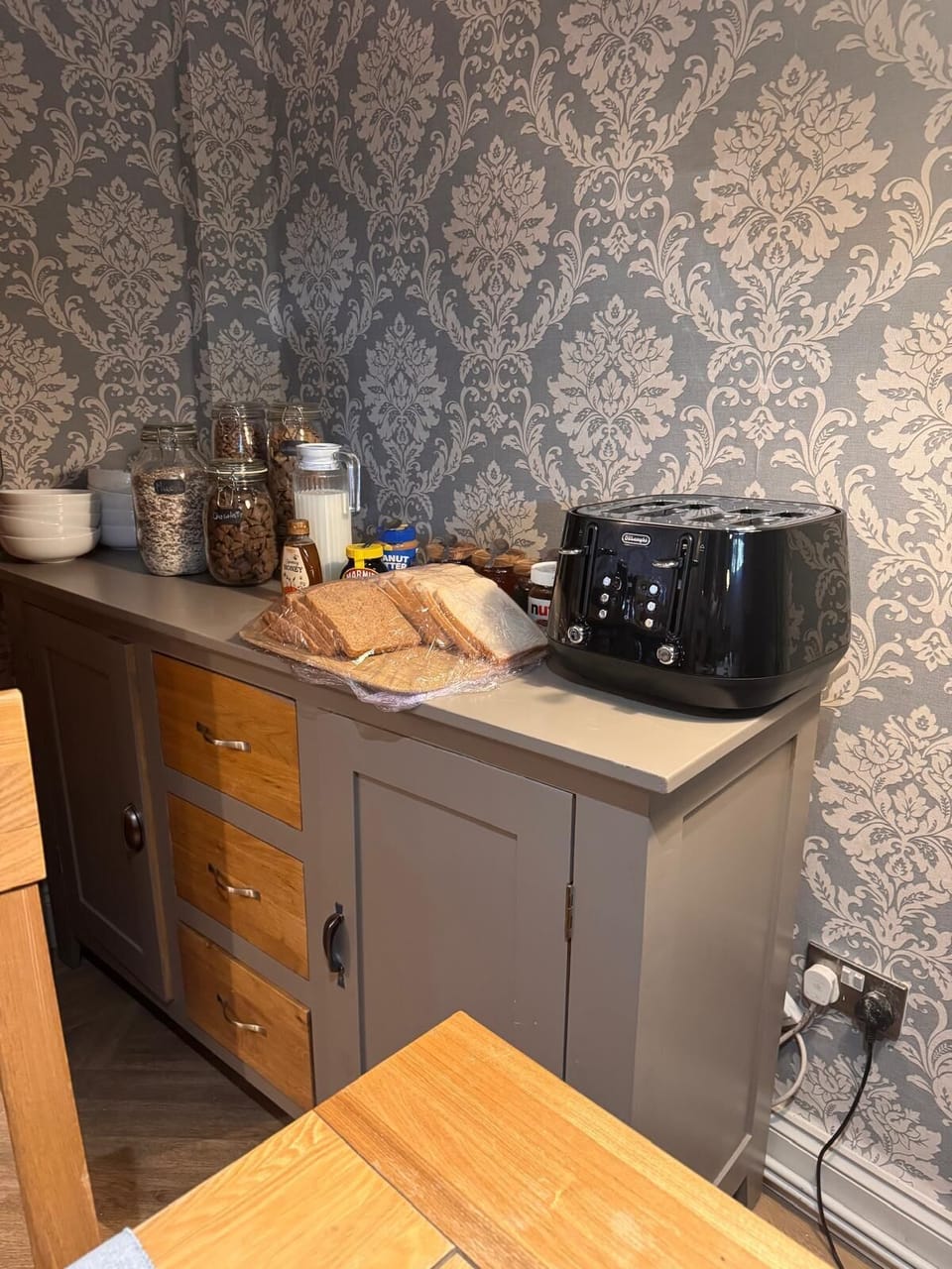 Breakfast room