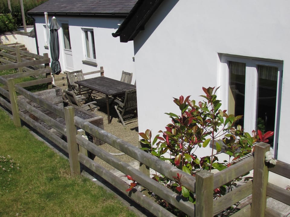 The Dairy rear garden