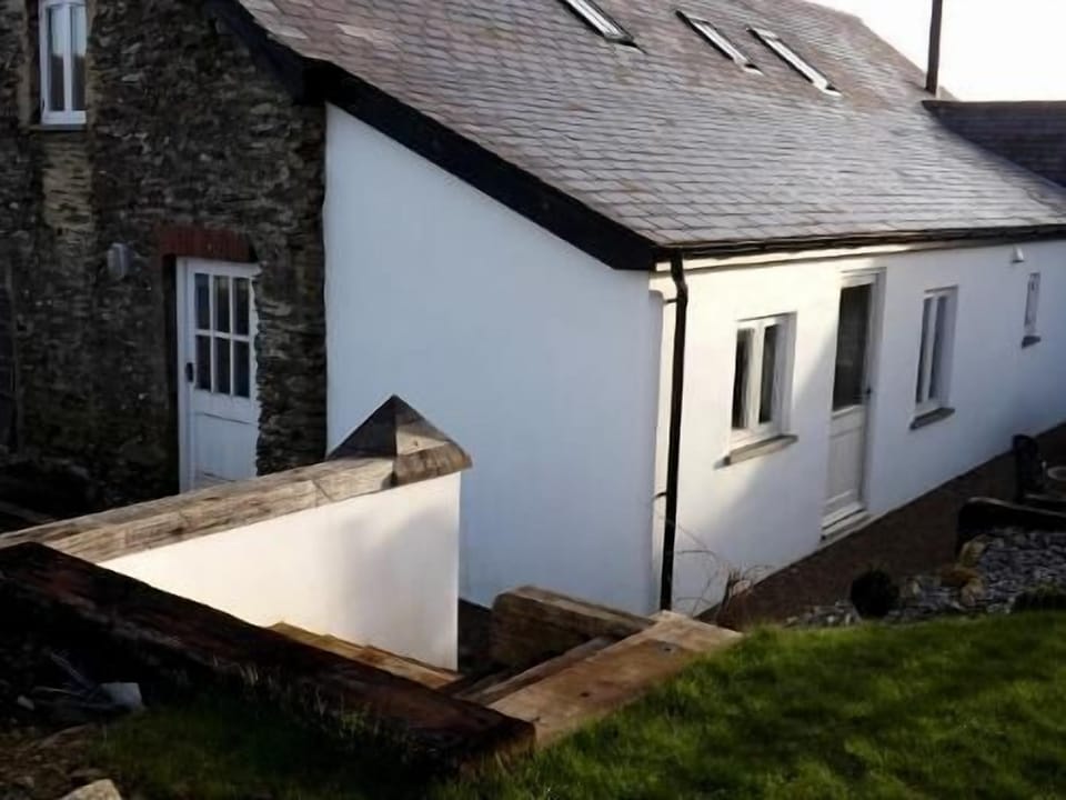 The Parlour - rear veiw