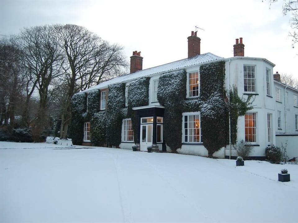 Open all year round!