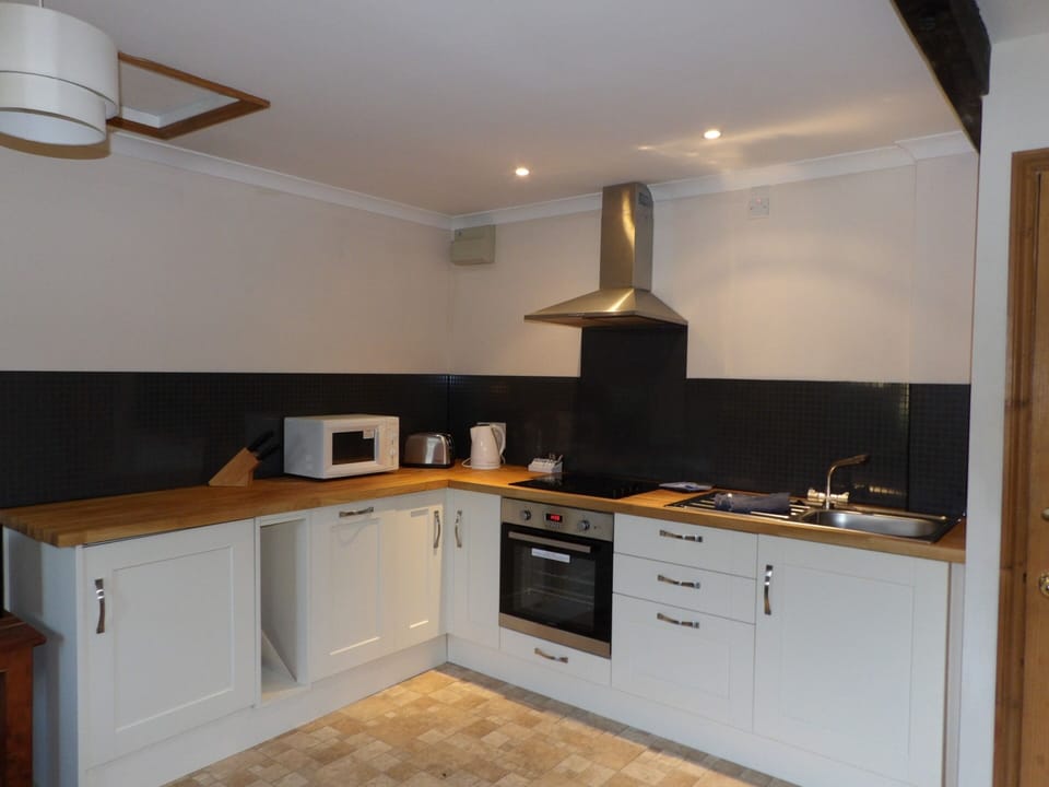 Parsnip Place Cottage Kitchen