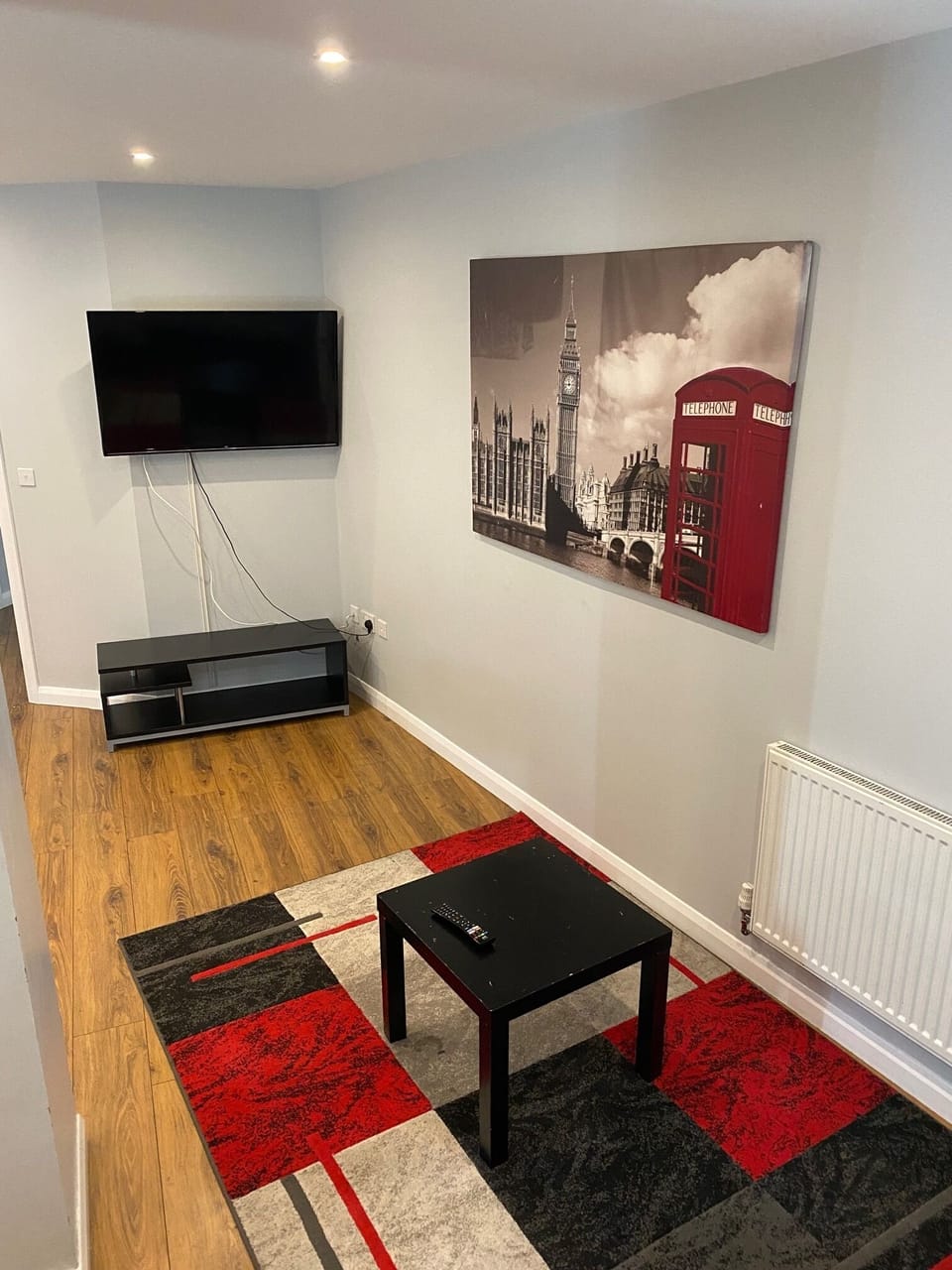 Living Room / Lounge