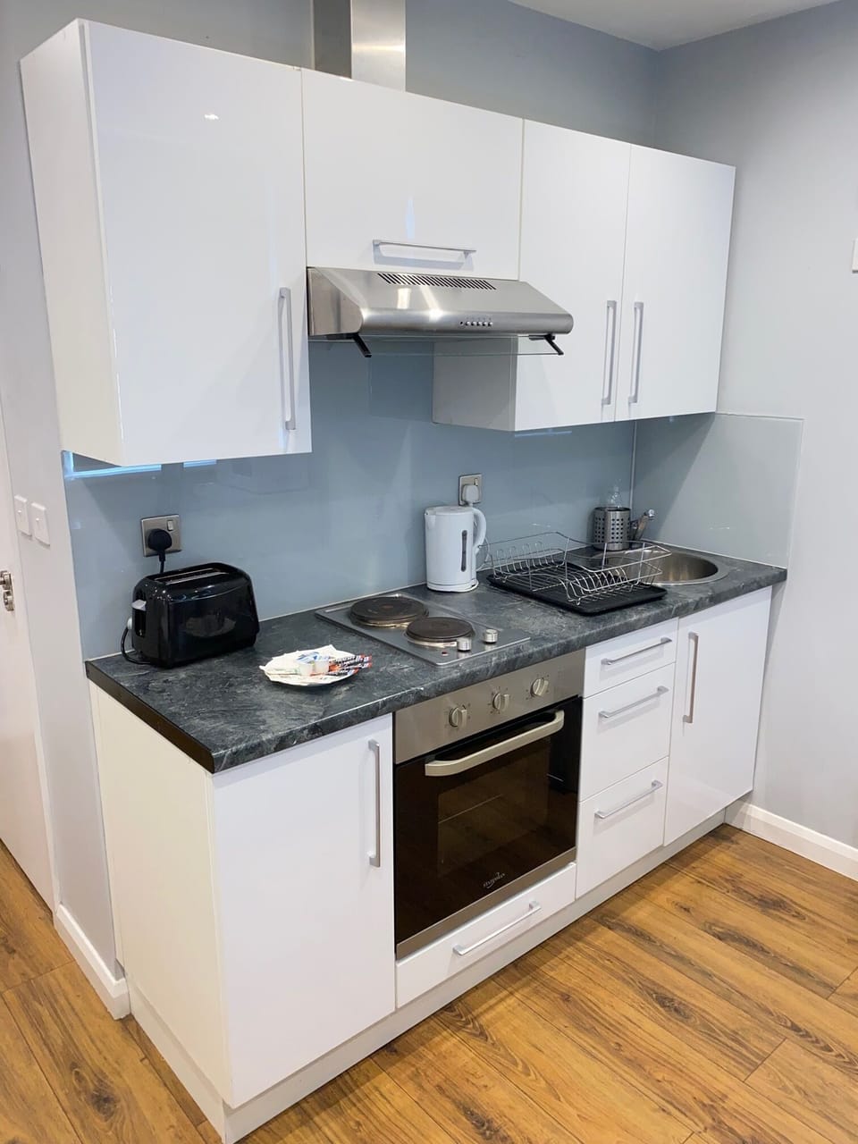 Studio Superior Kitchen/Kitchenette