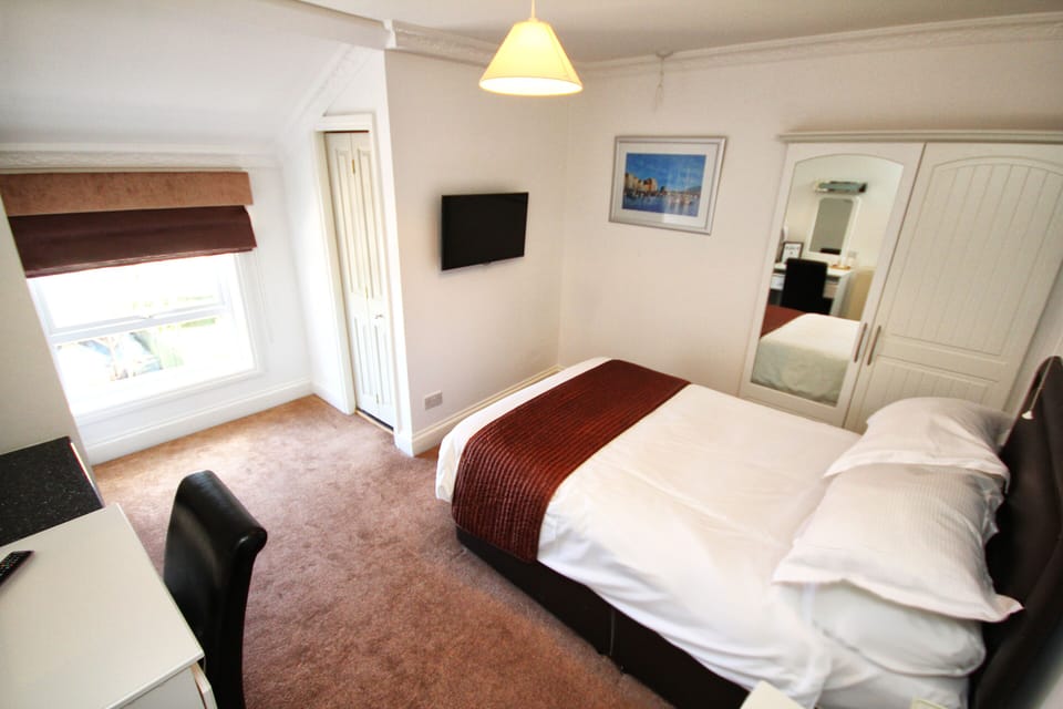 Single 3/4 Bed